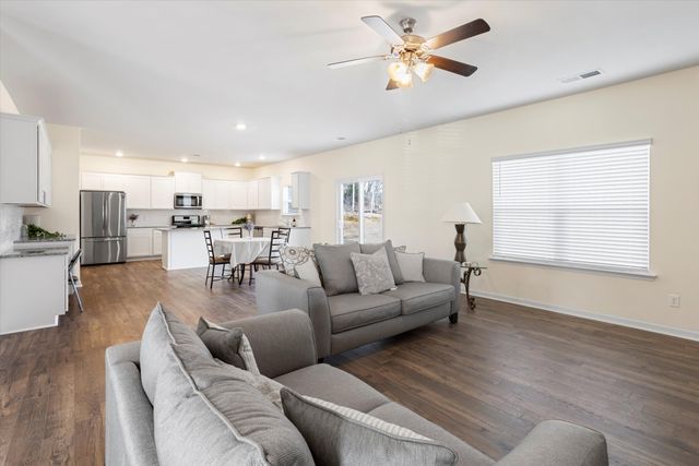 4140 Bentwood Cove Drive, Apison, TN 37302