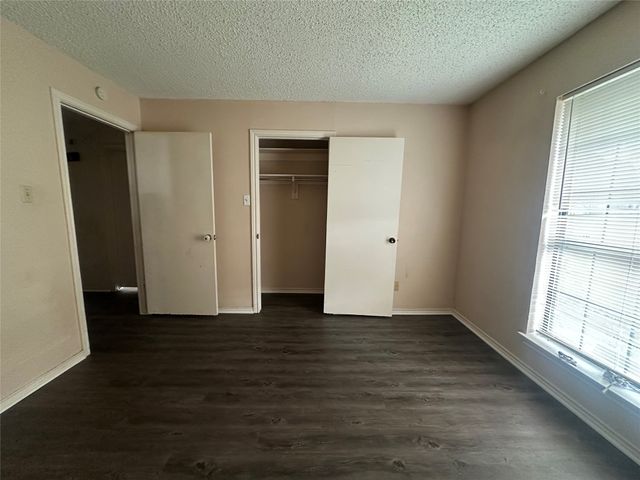 305 Marriott Lane, Garland, TX 75040