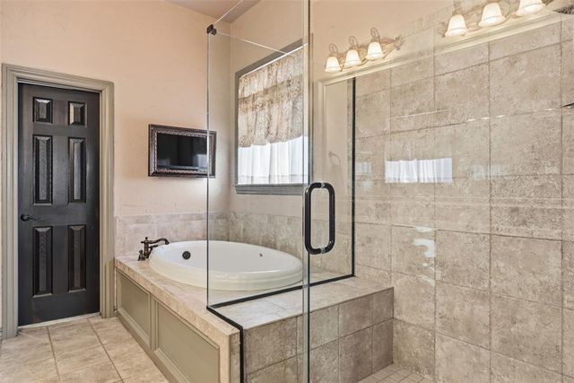 3101 Meriweather Road, Edmond, OK 73003