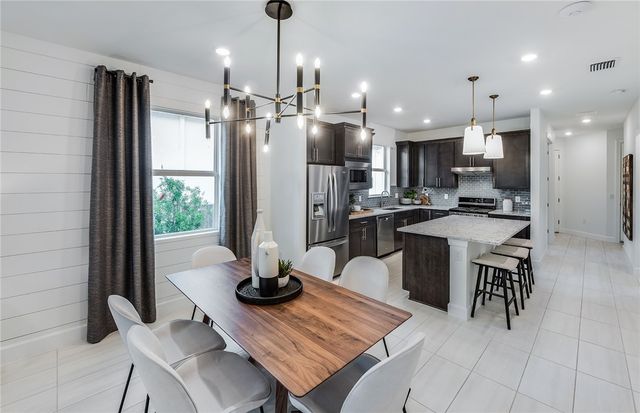 1365 Haven Circle Contour 77, Vero Beach, FL 32960