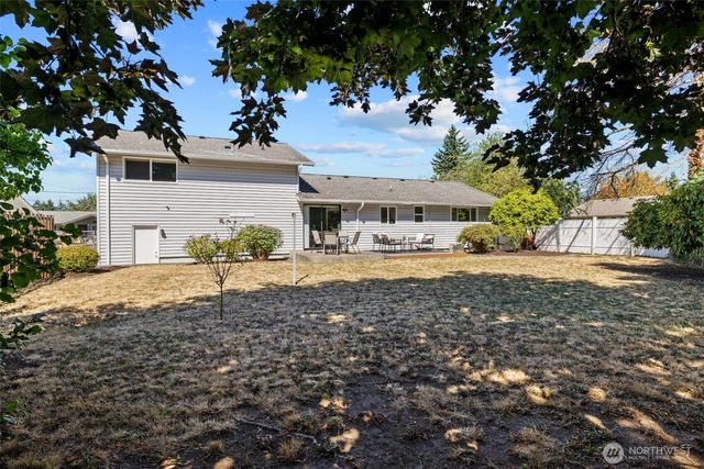 22912 105th Avenue SE, Kent, WA 98031