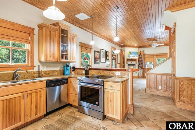 706 Wingina Avenue Lot 11B, Manteo, NC 27954