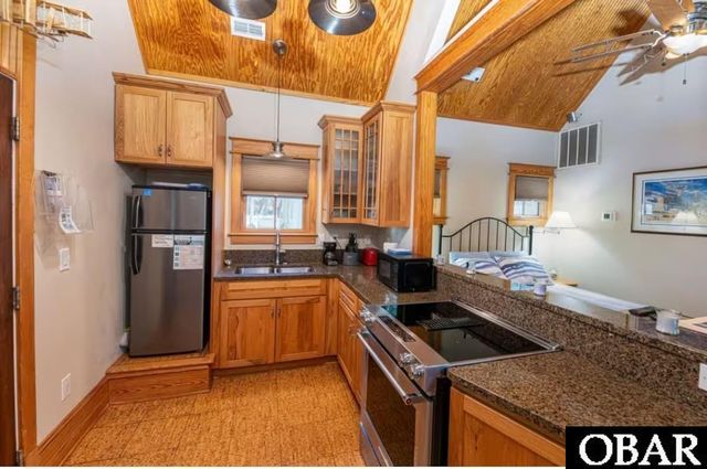 706 Wingina Avenue Lot 11B, Manteo, NC 27954