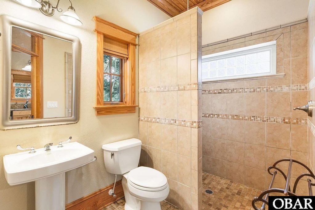 Image 17 of property listing at 706 Wingina Avenue Lot 11B, Manteo, NC 27954