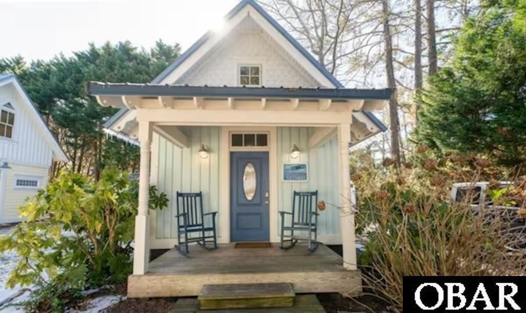 Image 24 of property listing at 706 Wingina Avenue Lot 11B, Manteo, NC 27954