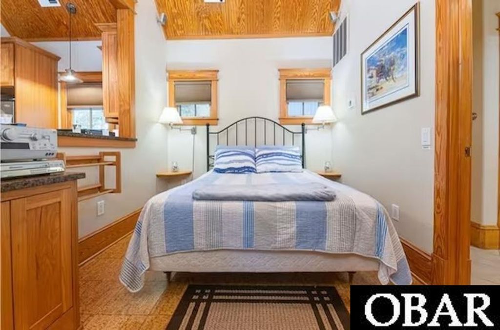 Image 28 of property listing at 706 Wingina Avenue Lot 11B, Manteo, NC 27954