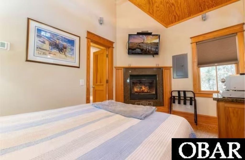 Image 29 of property listing at 706 Wingina Avenue Lot 11B, Manteo, NC 27954