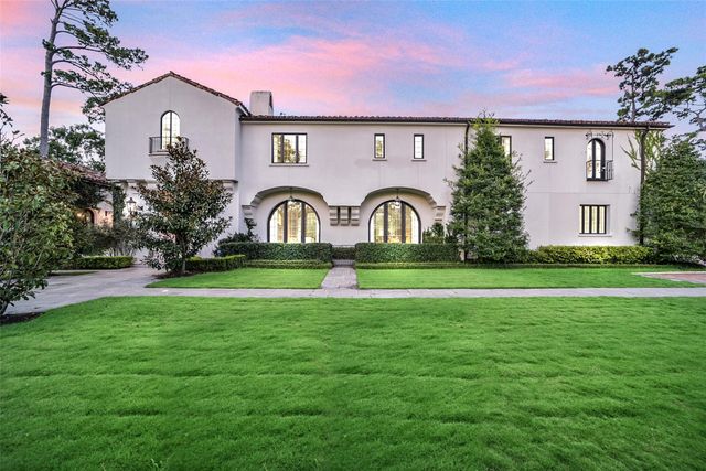 252 Piney Point Road, Houston, TX 77024