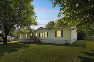 8141 Old Highway 52, Westmoreland, TN 37186