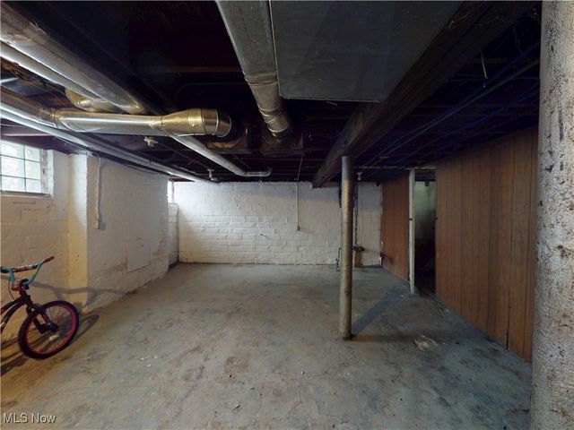 3423 Beechwood Avenue, Cleveland Heights, OH 44118