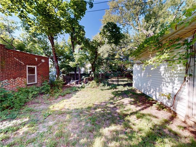 3423 Beechwood Avenue, Cleveland Heights, OH 44118