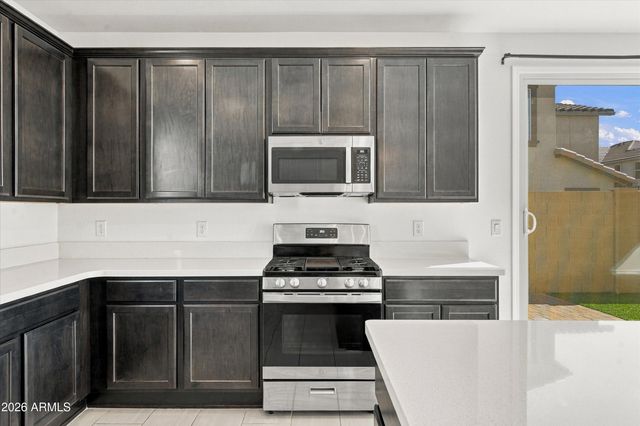 14113 W HACKAMORE Drive, Surprise, AZ 85387