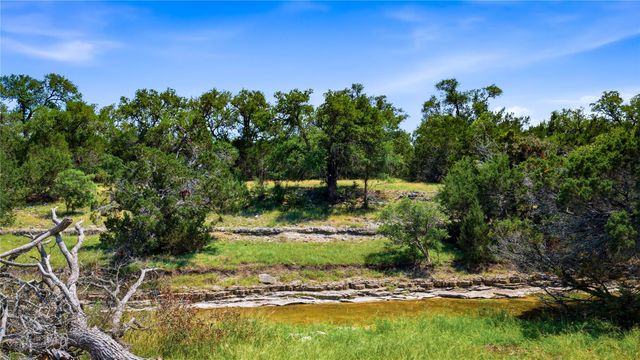 4434 Hugo RD, San Marcos, TX 78666
