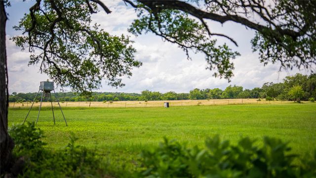 4434 Hugo RD, San Marcos, TX 78666