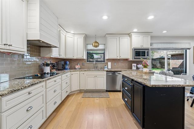 13001 Burlingame Avenue, Oklahoma City, OK 73120