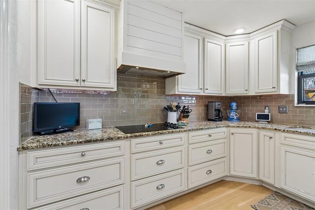 13001 Burlingame Avenue, Oklahoma City, OK 73120