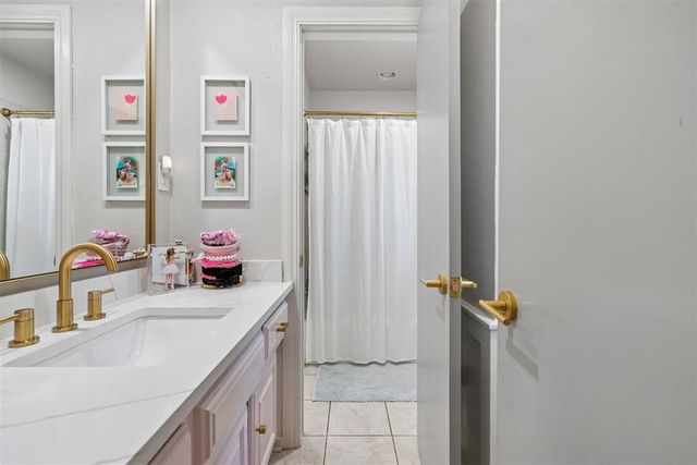 13001 Burlingame Avenue, Oklahoma City, OK 73120