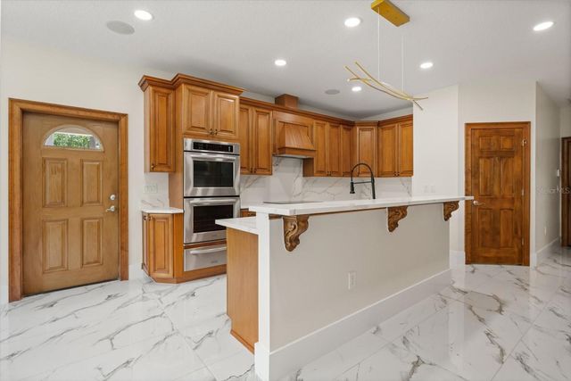 27012 GRAND OAK LANE, Tavares, FL 32778