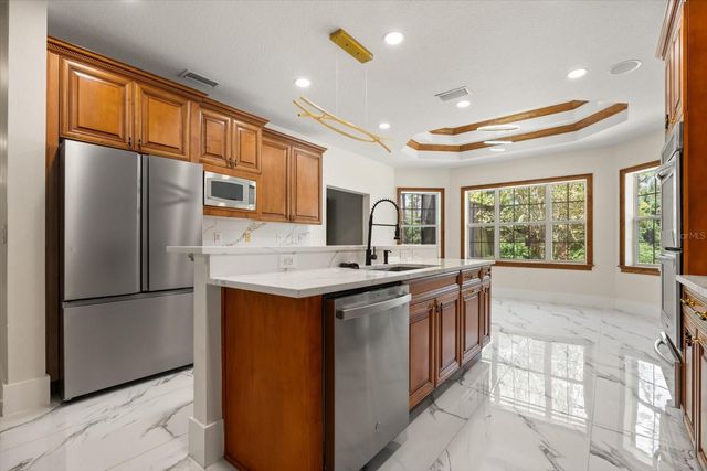 27012 GRAND OAK LANE, Tavares, FL 32778