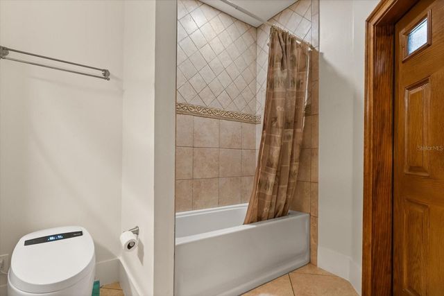 27012 GRAND OAK LANE, Tavares, FL 32778