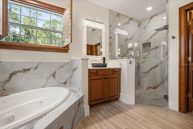 27012 GRAND OAK LANE, Tavares, FL 32778