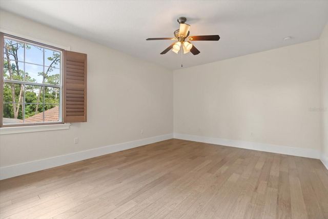 27012 GRAND OAK LANE, Tavares, FL 32778