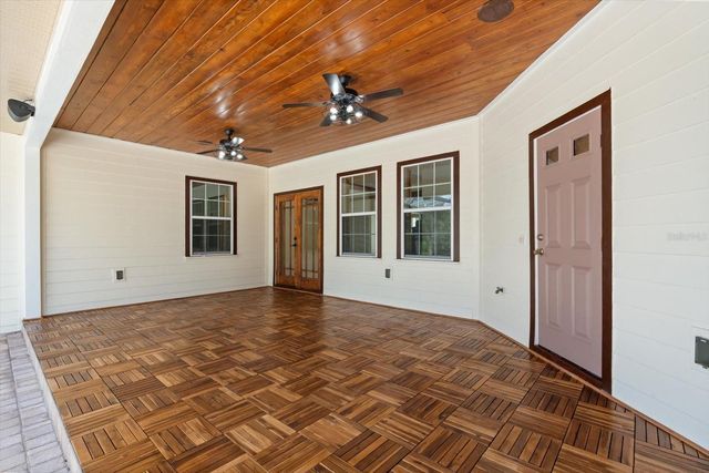 27012 GRAND OAK LANE, Tavares, FL 32778