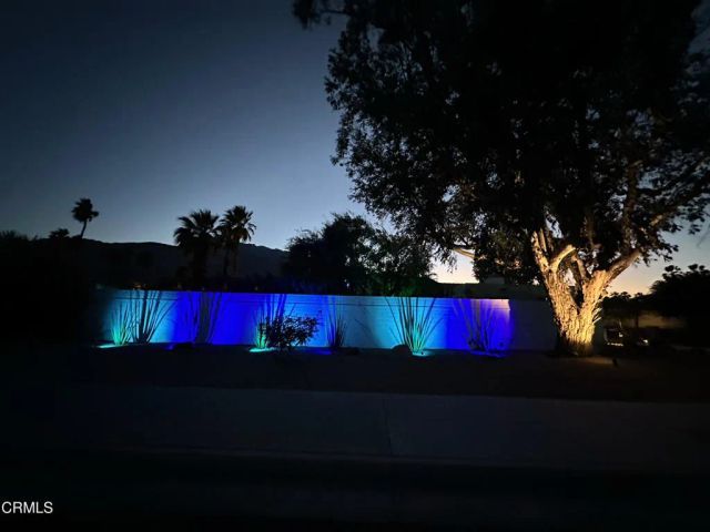 999 E Via Escuela, Palm Springs, CA 92262