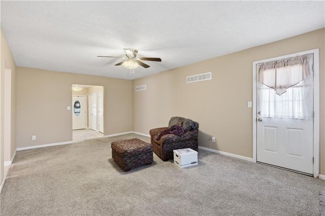 3500 E 104TH Street, Kansas City, MO 64137