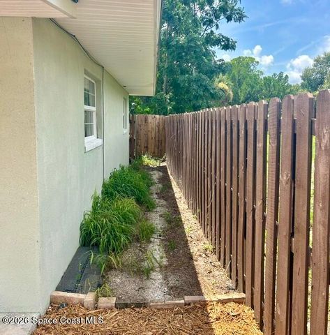 817 Dunbar Street, Cocoa, FL 32927