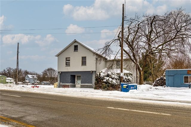 917 S Irvine Avenue, Masury, OH 44438