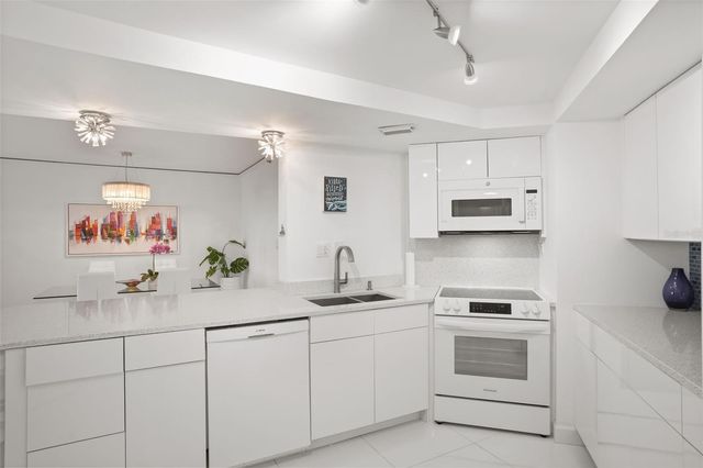 5207 S ATLANTIC AVENUE 1023, New Smyrna Beach, FL 32169
