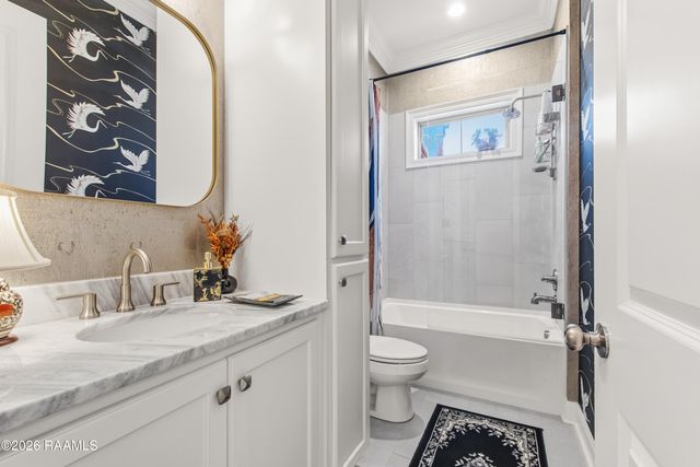 106 Winthorpe, Lafayette, LA 70503