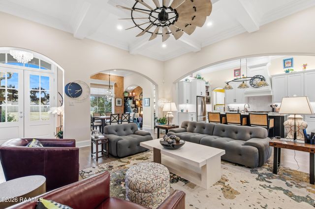 106 Winthorpe, Lafayette, LA 70503