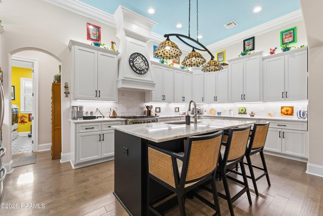 106 Winthorpe, Lafayette, LA 70503