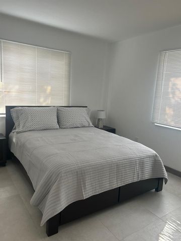 217 SW 15th Street, Fort Lauderdale, FL 33315