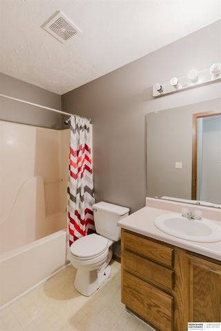 3540-3542 T Street, Lincoln, NE 68503