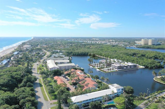 6522 N Ocean Boulevard, Ocean Ridge, FL 33435