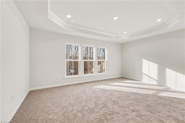 910 Plum Creek Place, Greensboro, NC 27405