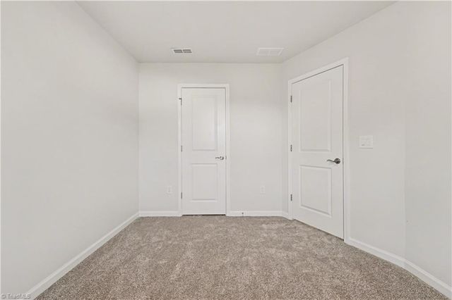 910 Plum Creek Place, Greensboro, NC 27405