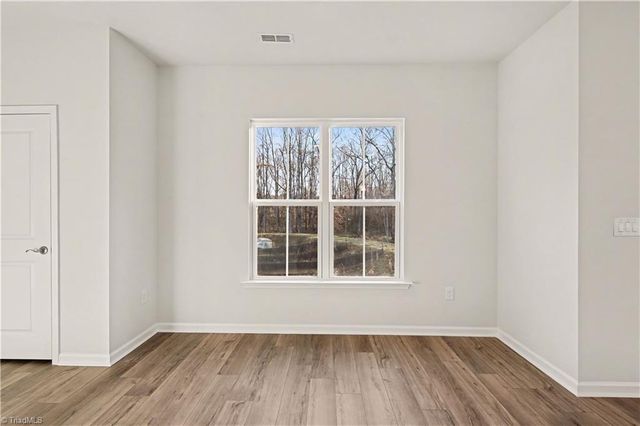 910 Plum Creek Place, Greensboro, NC 27405