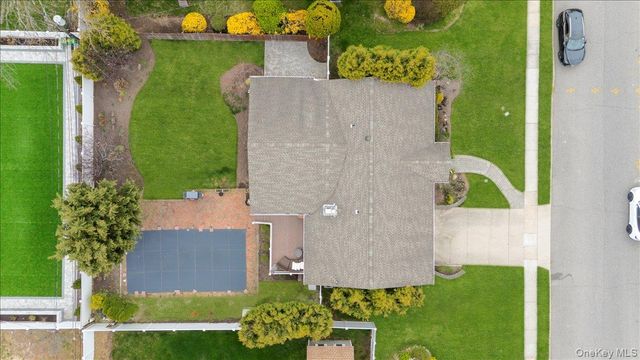 9 Delaware Avenue, Jericho, NY 11753