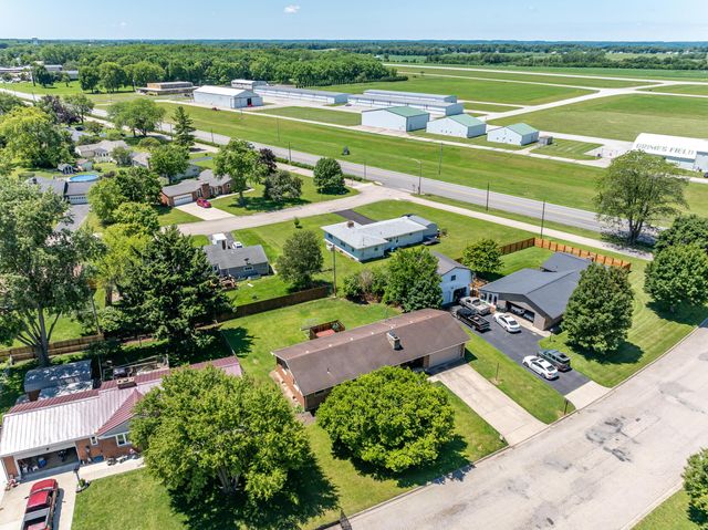 1566 Grimes Avenue, Urbana, OH 43078