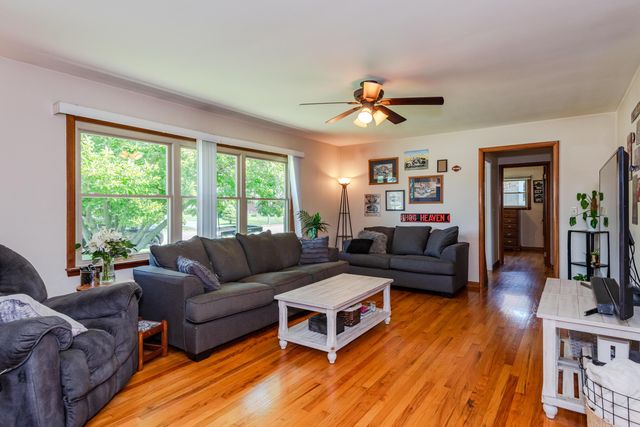 1566 Grimes Avenue, Urbana, OH 43078