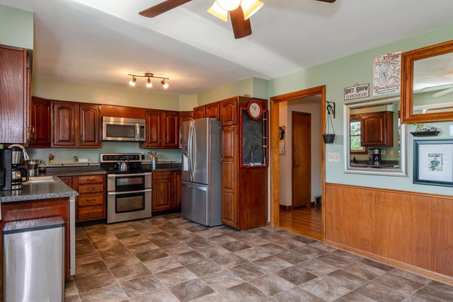 1566 Grimes Avenue, Urbana, OH 43078