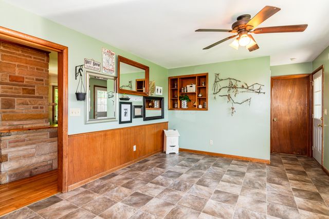 1566 Grimes Avenue, Urbana, OH 43078