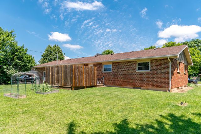 1566 Grimes Avenue, Urbana, OH 43078