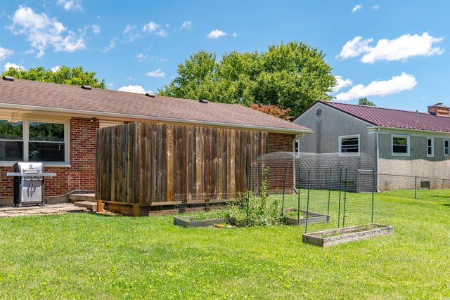 1566 Grimes Avenue, Urbana, OH 43078