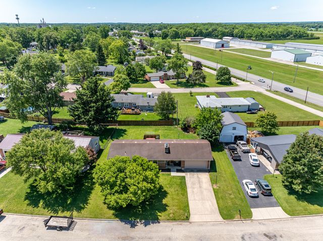1566 Grimes Avenue, Urbana, OH 43078