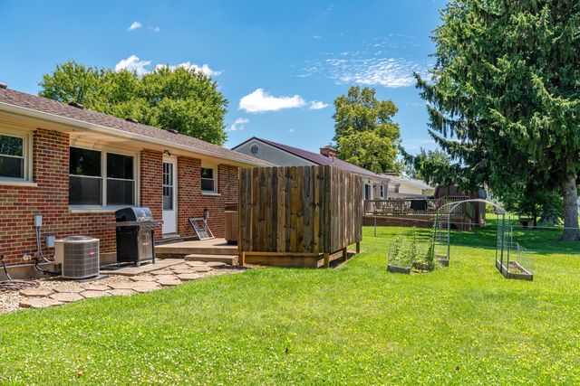 1566 Grimes Avenue, Urbana, OH 43078